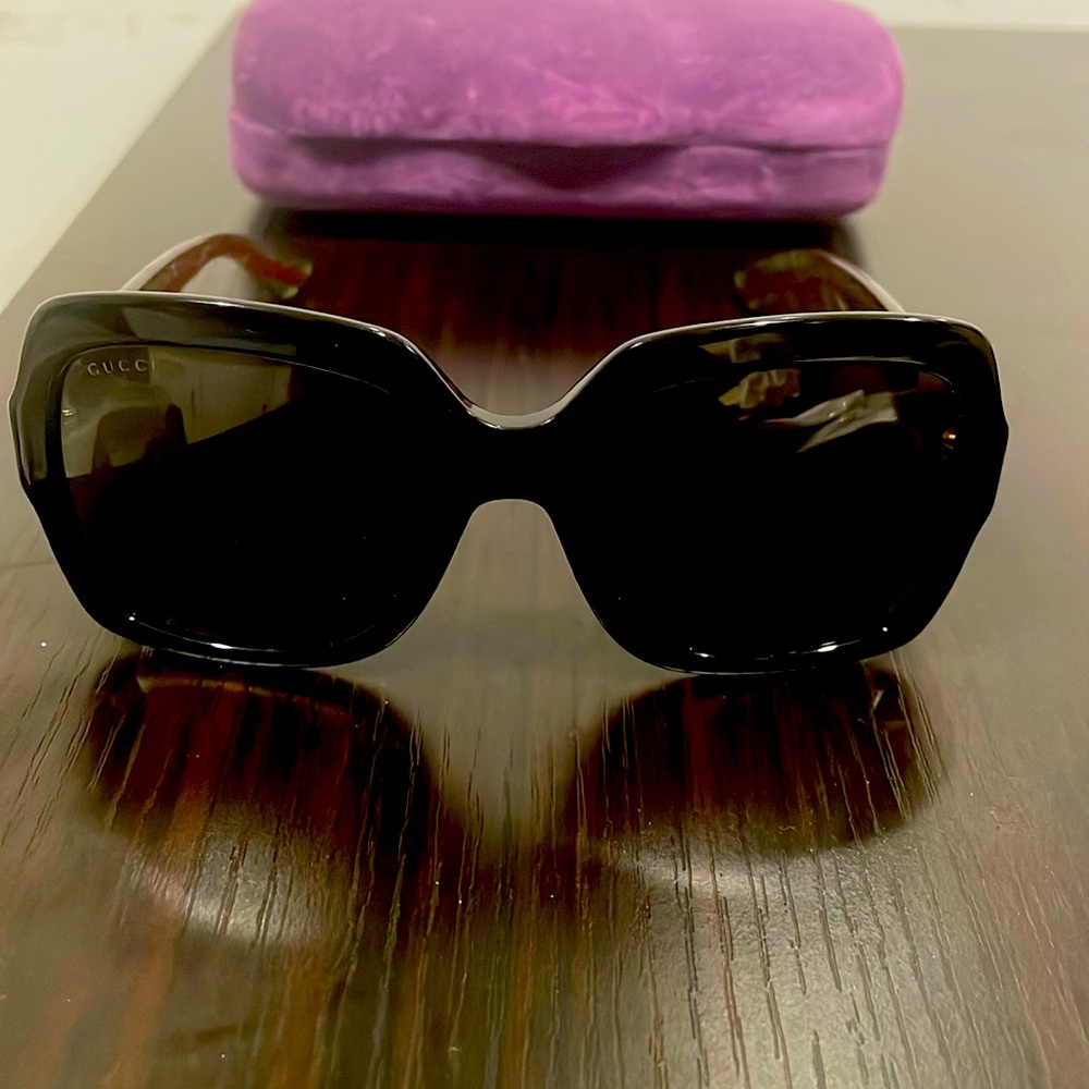 Gucci sunglasses